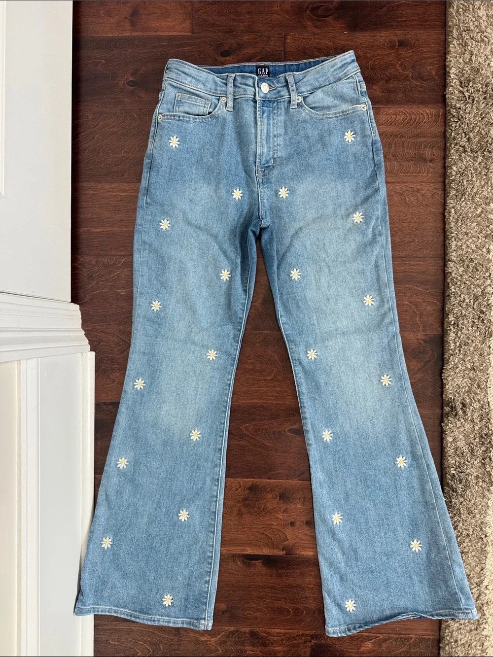 GAP 70’s Flare Jeans for Girls w/Embroidered Flowers Hippie Chick Bell Bottoms
